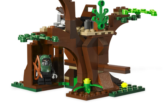 Ewok Attack LEGO STAR WARS 7956