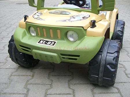 Jeep na akumulator